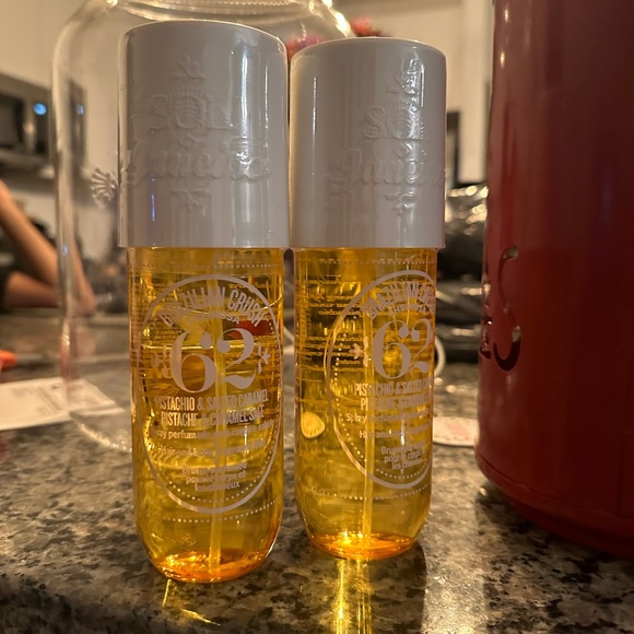 Sol De Janeiro Brazilian Crush - Pistachio & Salted Caramel - Picture 2 of 2